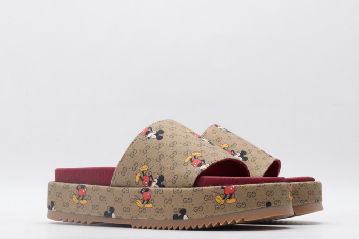 GUI SANDAL