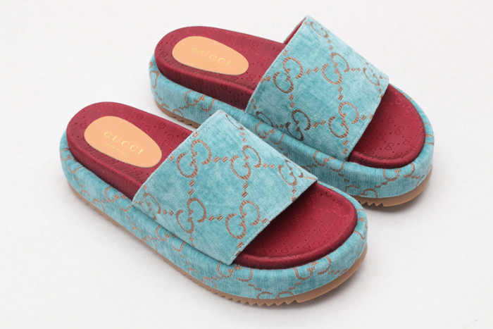 GUI SANDAL
