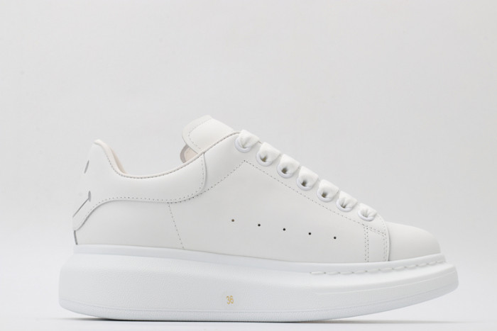 ALEX MCQU SNEAKER