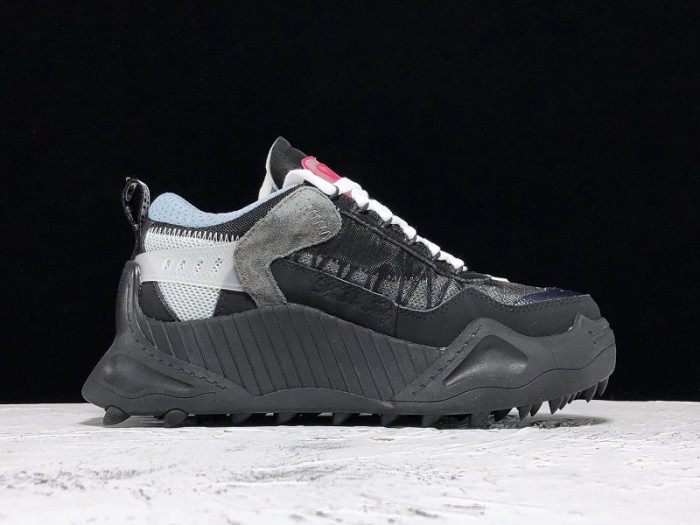 OFW SNEAKER