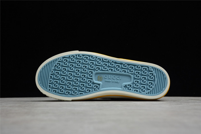 GUI SNEAKER