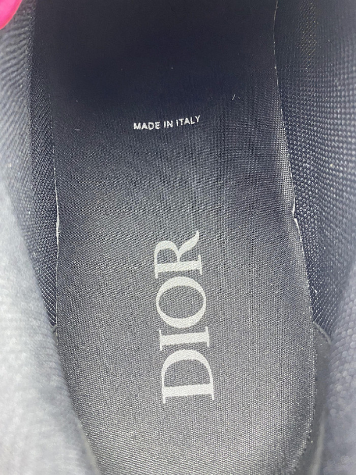 D10R SNEAKER