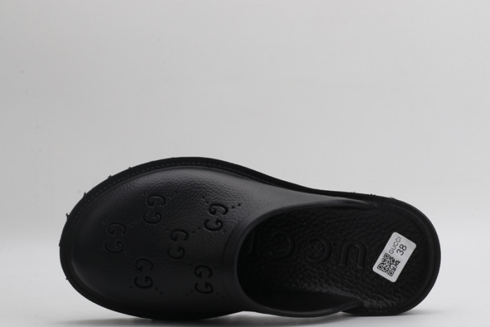 GUI SANDAL