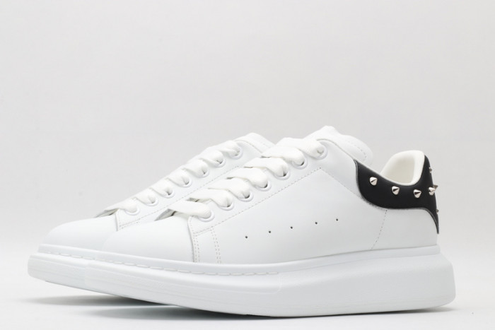 ALEX MCQU SNEAKER