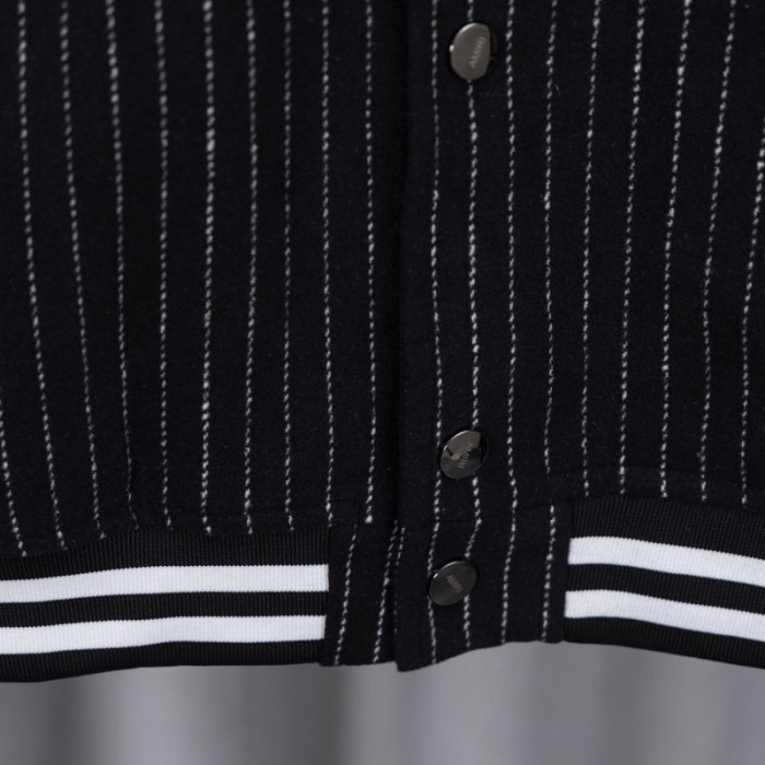 AM1R1 clothing