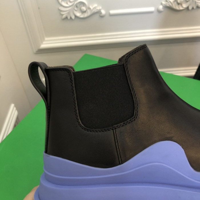 BV boots 018