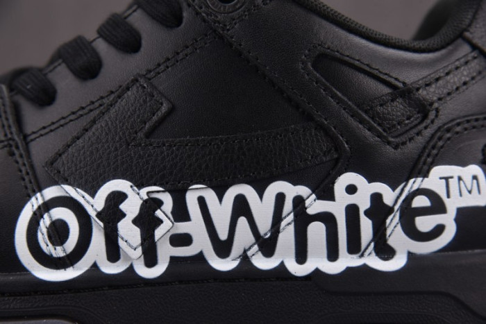 OFW SNEAKER