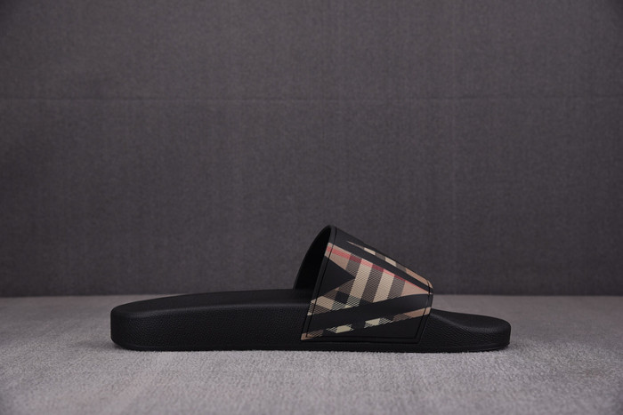 BUB SANDAL
