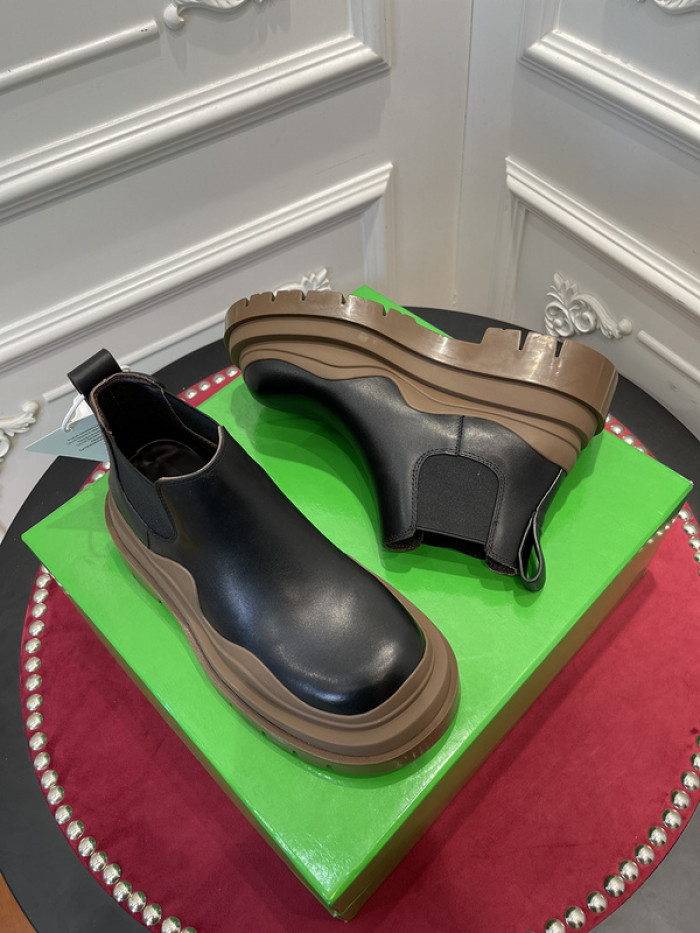 BV boots 035