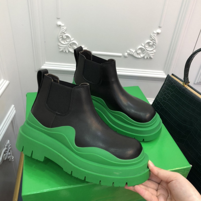 BV boots 029