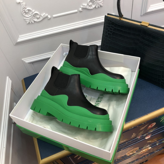BV boots 029