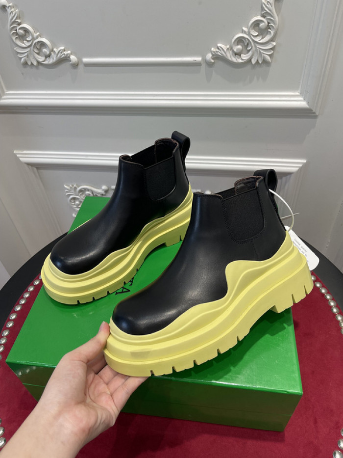 BV boots 026