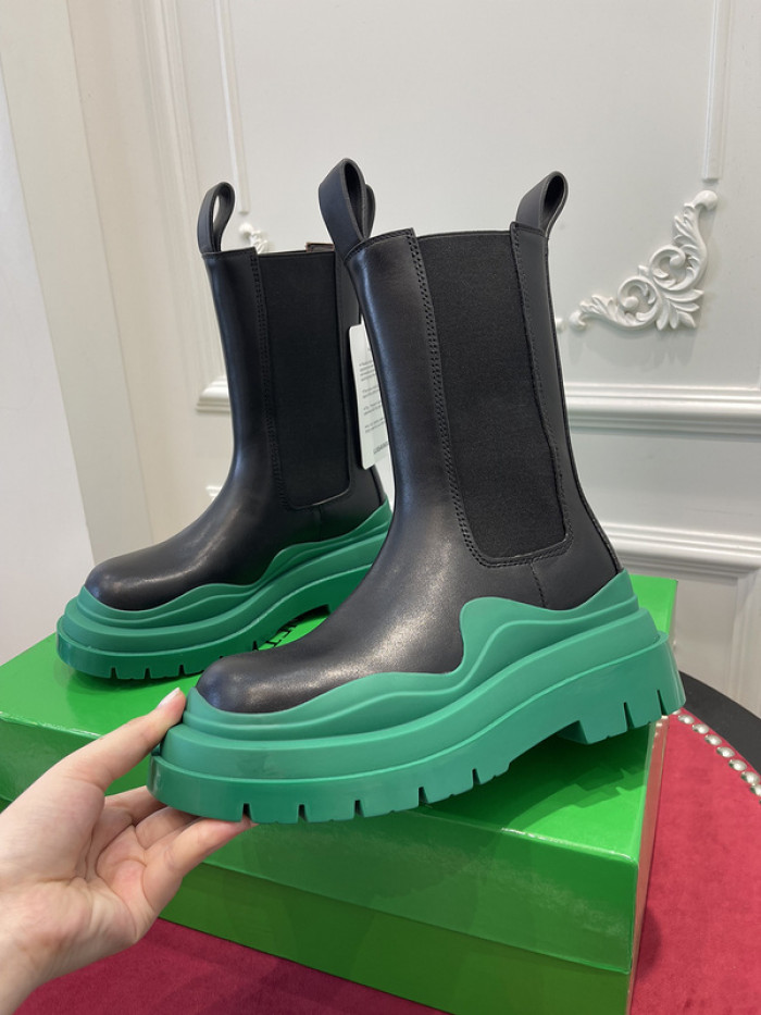 BV boots 027