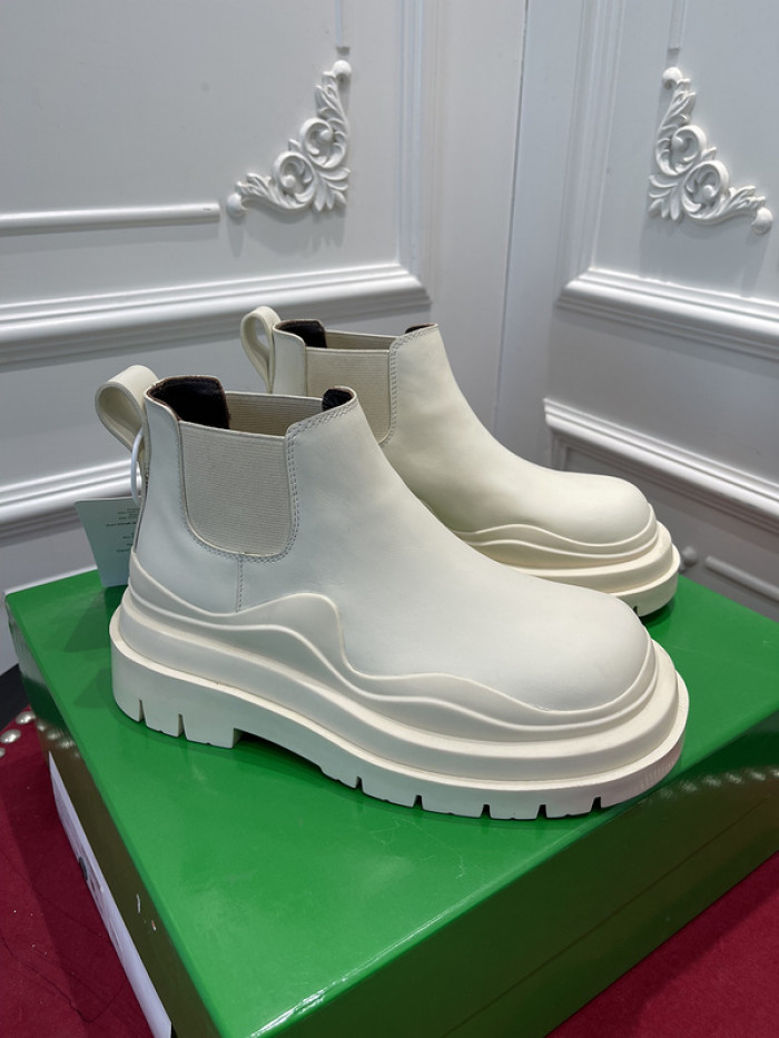 BV boots 005