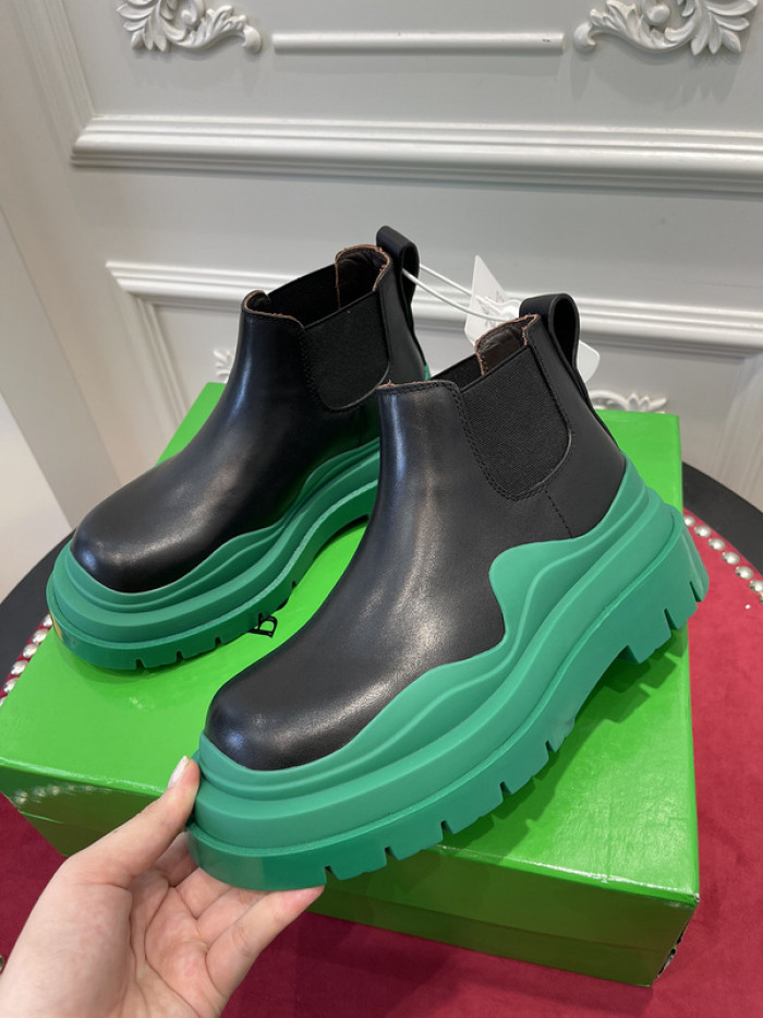 BV boots 014