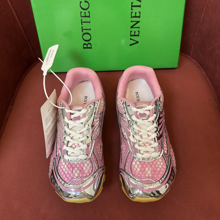 BV sneaker