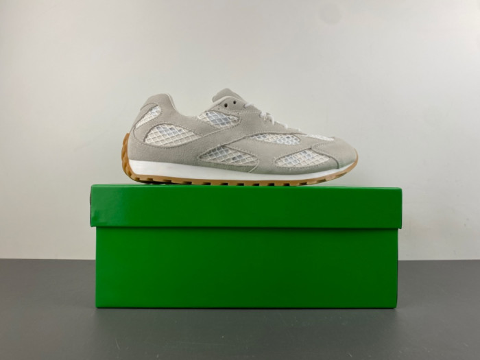 BV sneaker