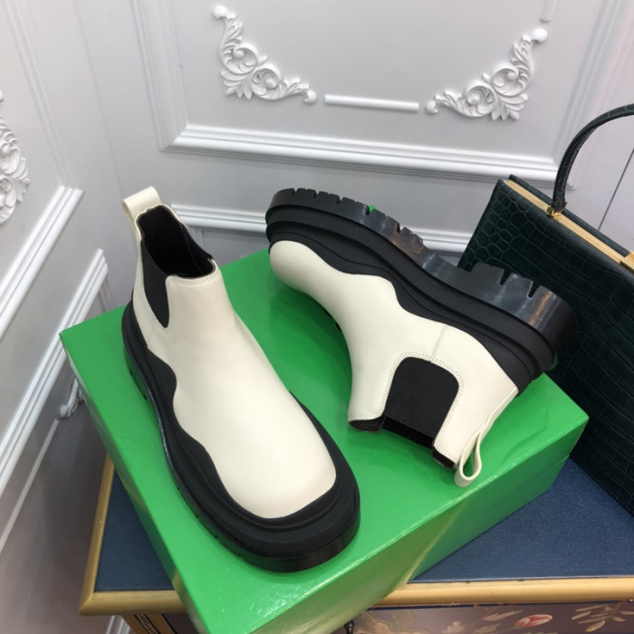 BV boots 013