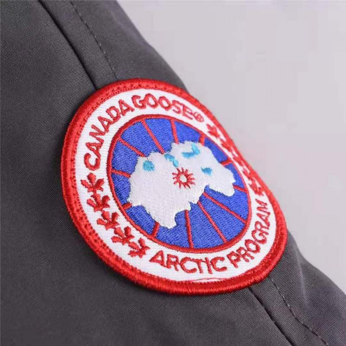 C&NA* G00SE down jacket