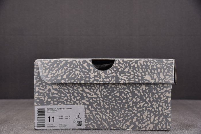 Air Jordan 3 Retro Sail Cement Grey (Women