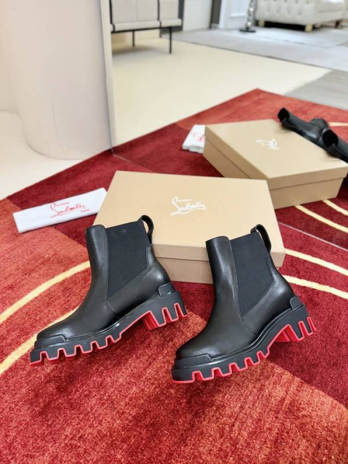 CL boots
