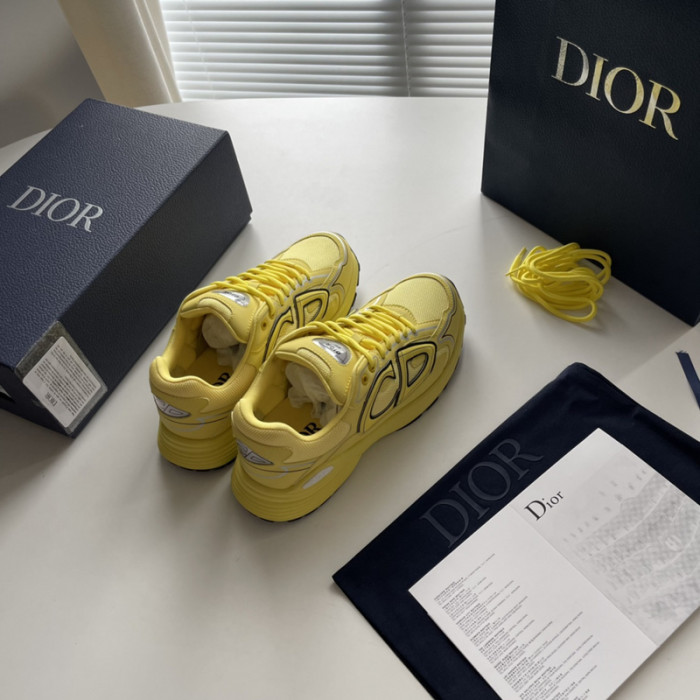 D10R SNEAKER