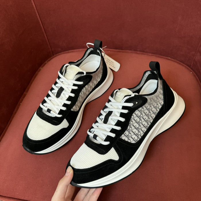 D10R B25 SNEAKER