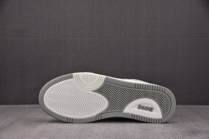 D10R B27 LOW SNEAKER