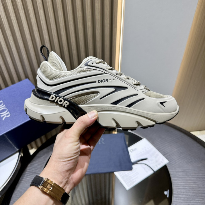 D10R B44 SNEAKER