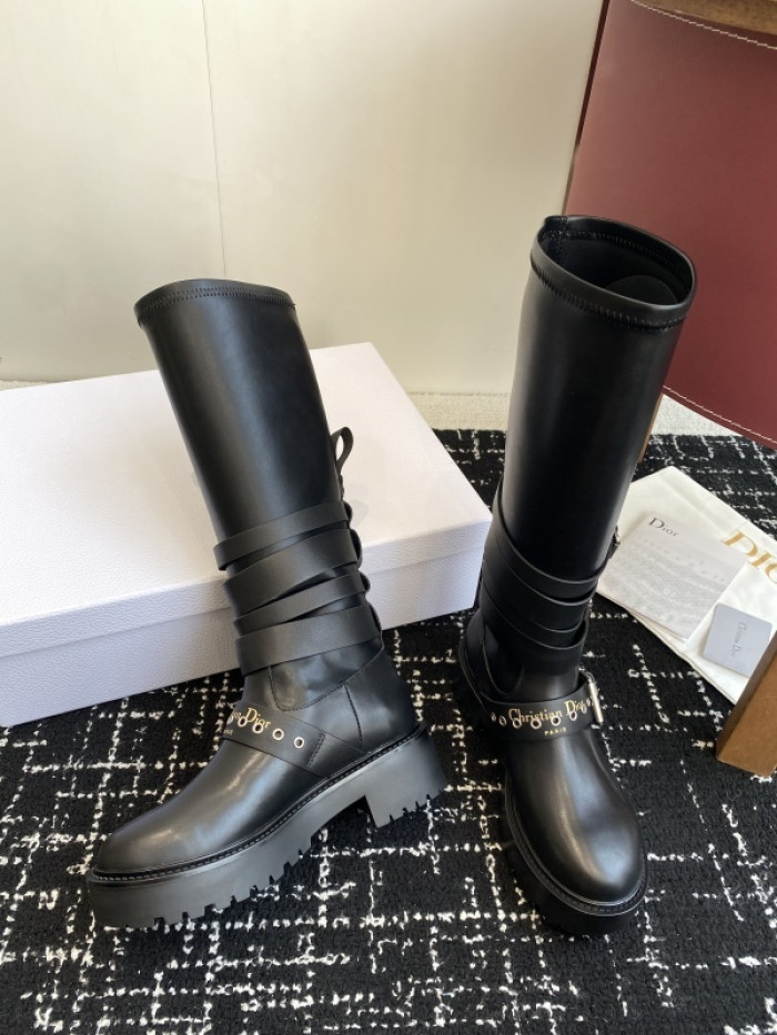 D10R boot