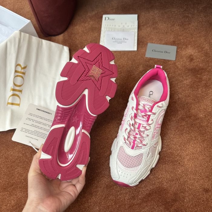 D10R SNEAKER