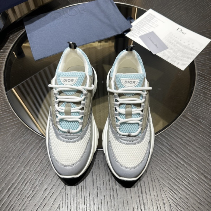 D10R SNEAKER
