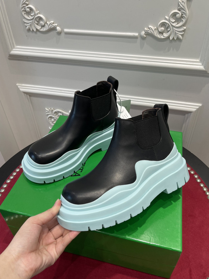 BV boots 002