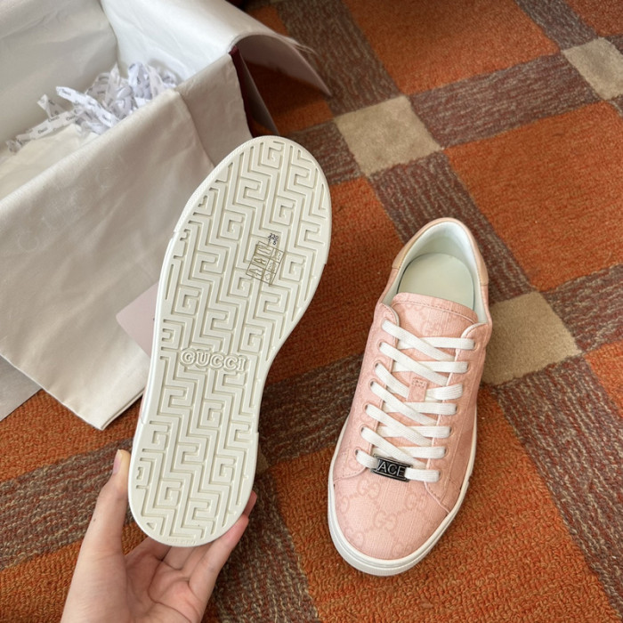 GUI SNEAKER