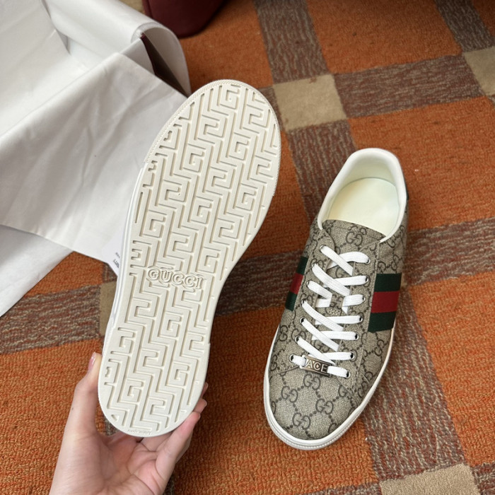 GUI SNEAKER