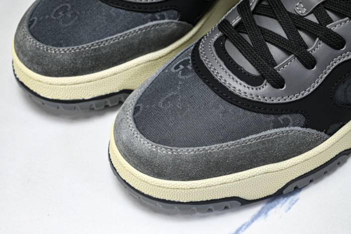 GUI SNEAKER