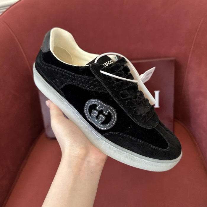 GUI SNEAKER