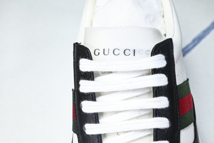 GUI SNEAKER