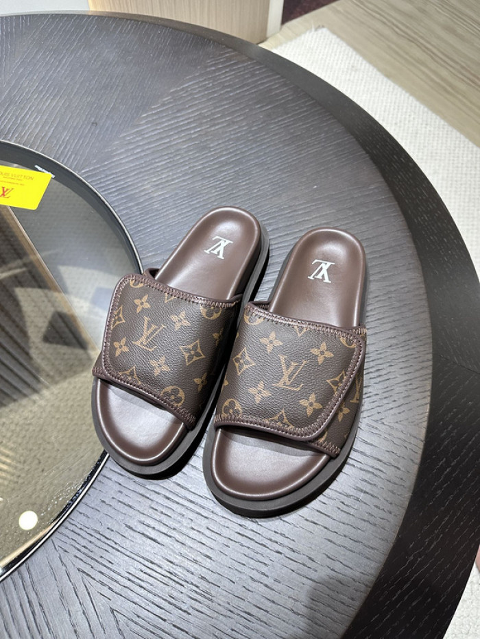 L0VT SANDAL