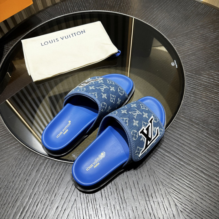 L0VT SANDAL