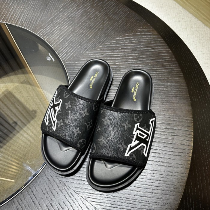 L0VT SANDAL