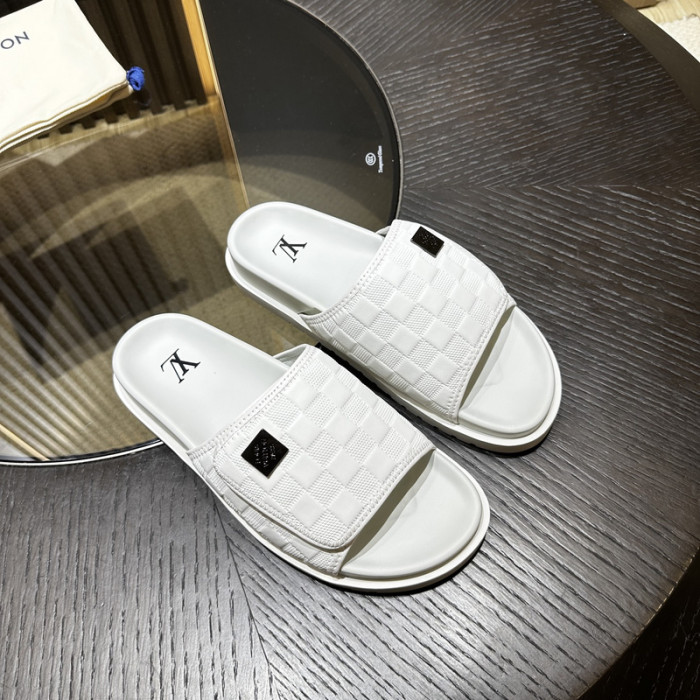 L0VT SANDAL
