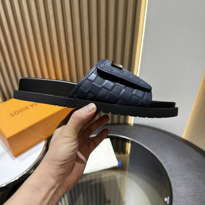 L0VT SANDAL
