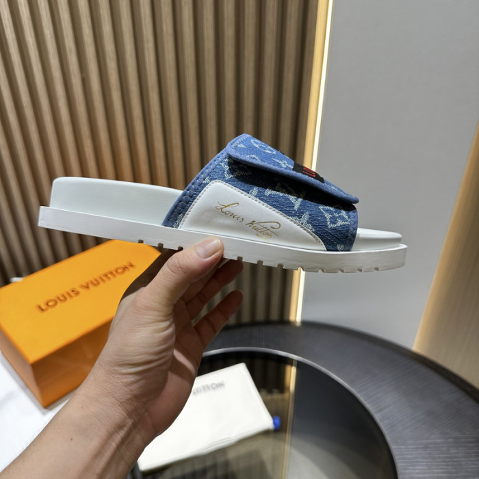 L0VT SANDAL