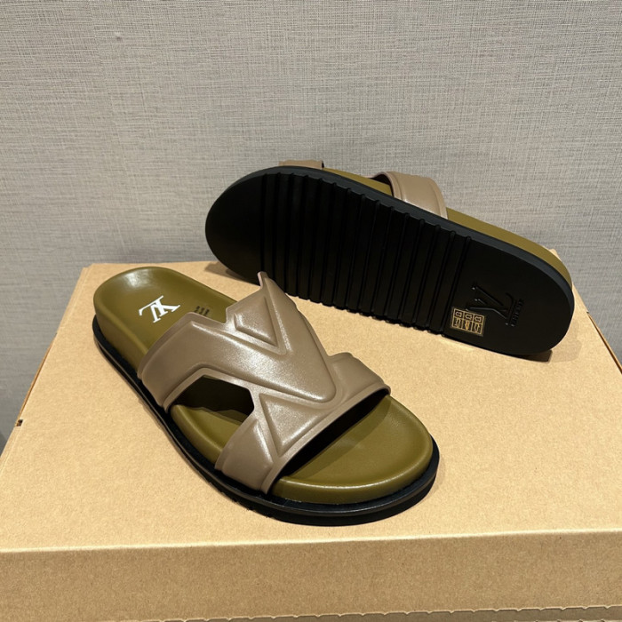 L0VT SANDAL
