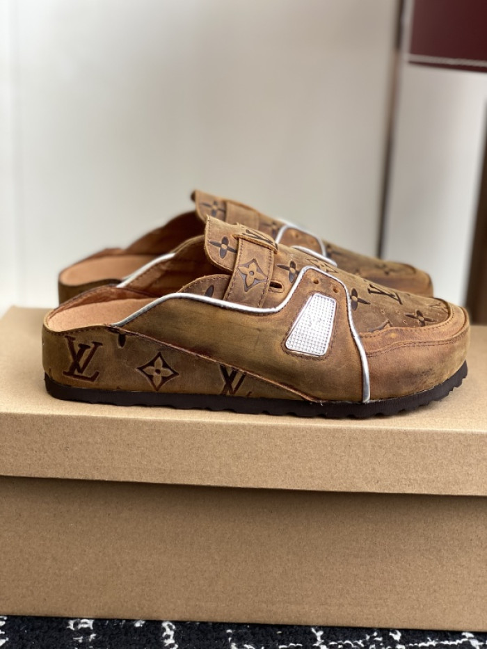 L0VT SANDAL