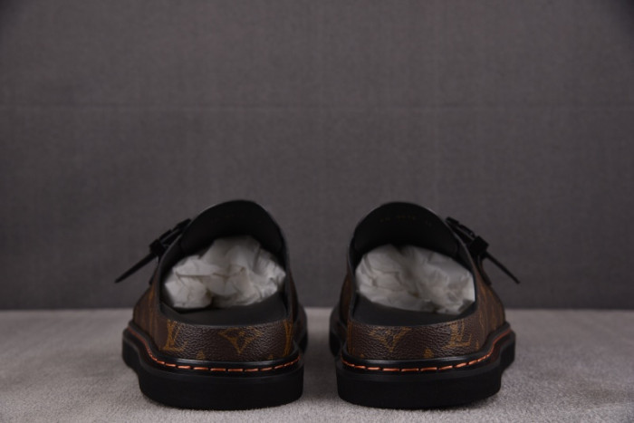 L0VT SANDAL