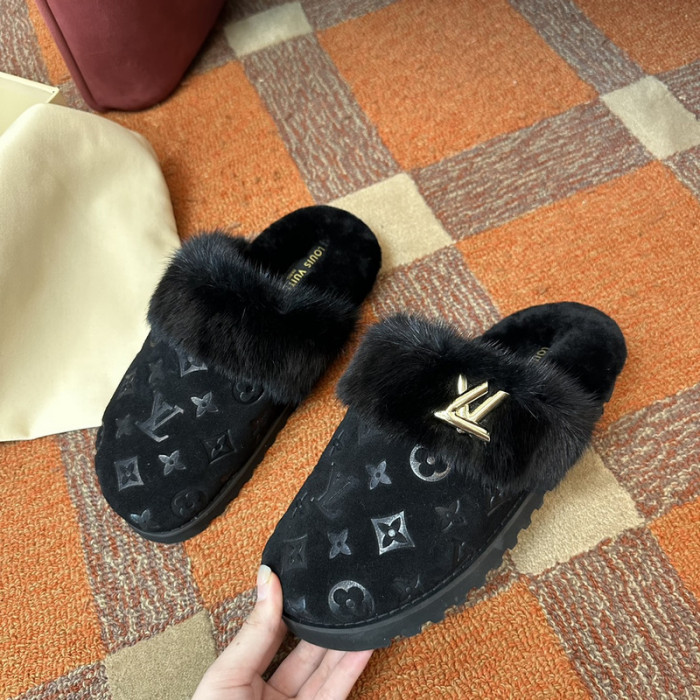 L0VT SANDAL
