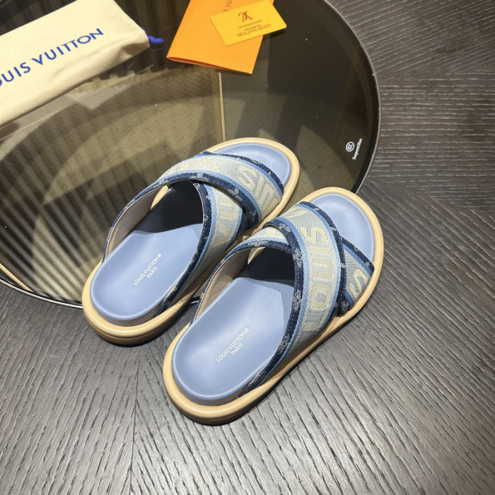 L0VT SANDAL
