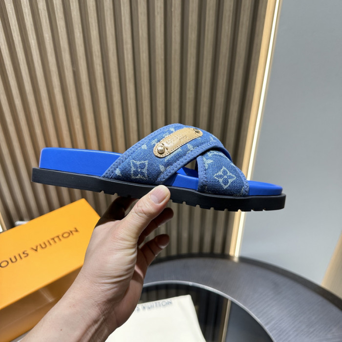 L0VT SANDAL